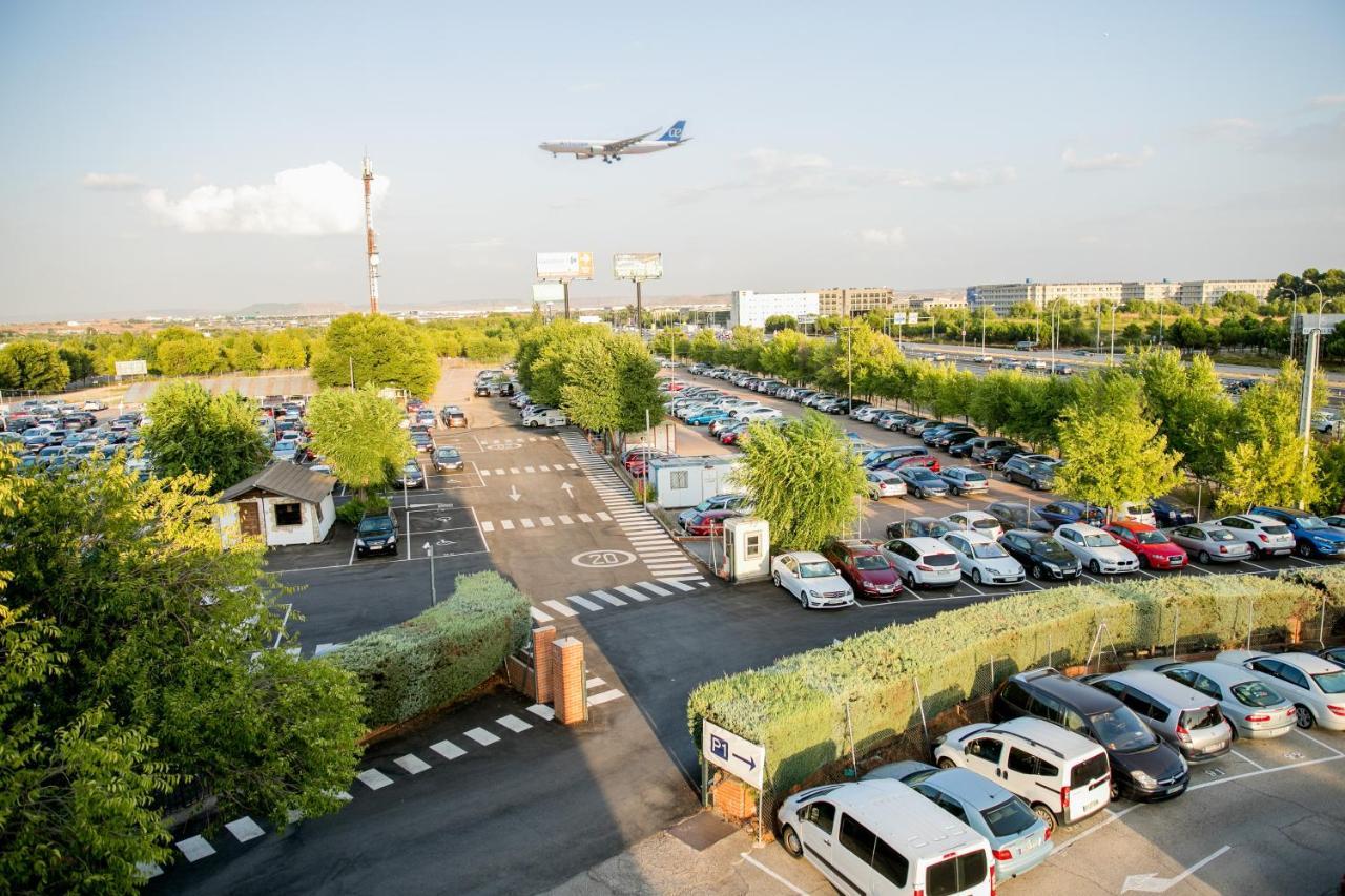 Ap Hotel Madrid Airport Bagian luar foto